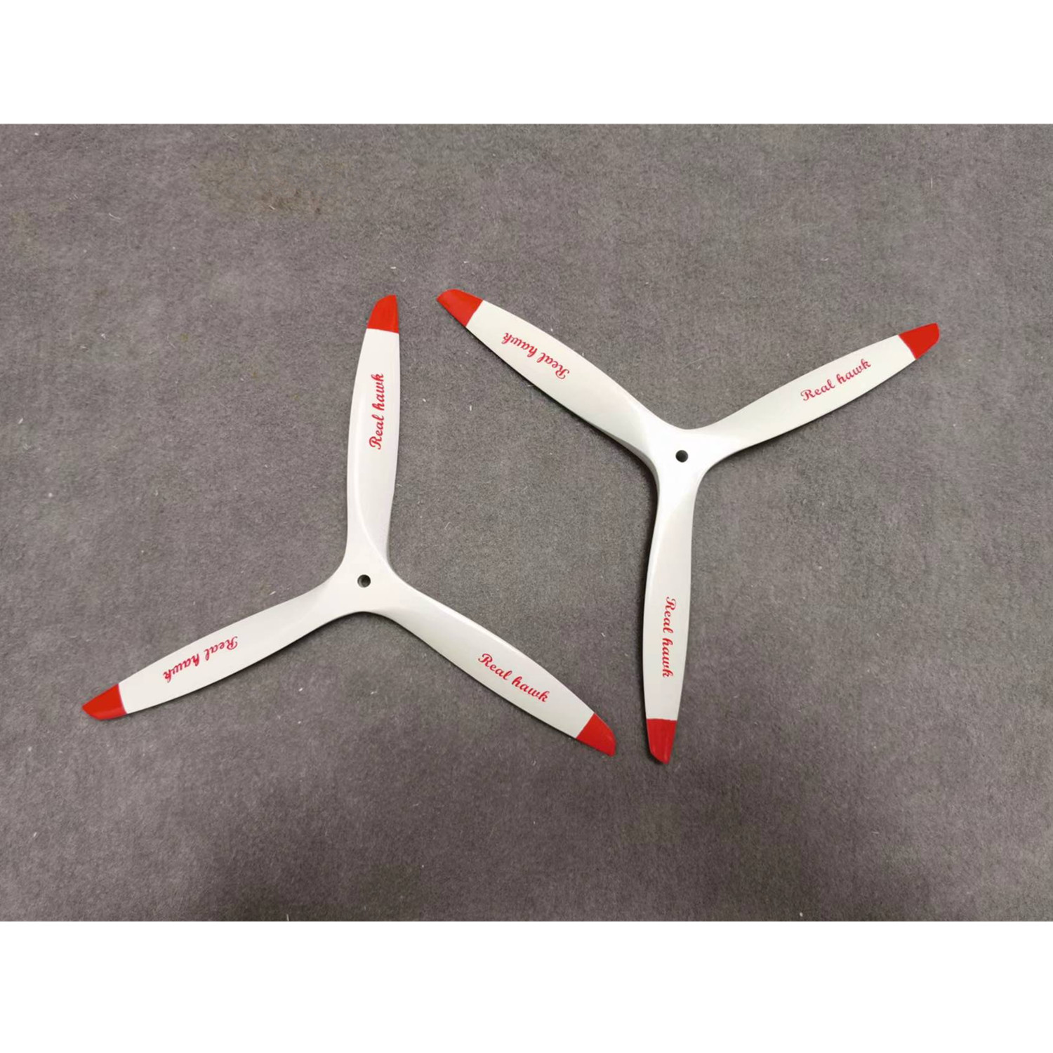 المروحة خشب الزان الأبيض لنموذ - مراجعة Propeller Balancer Tool وسعره