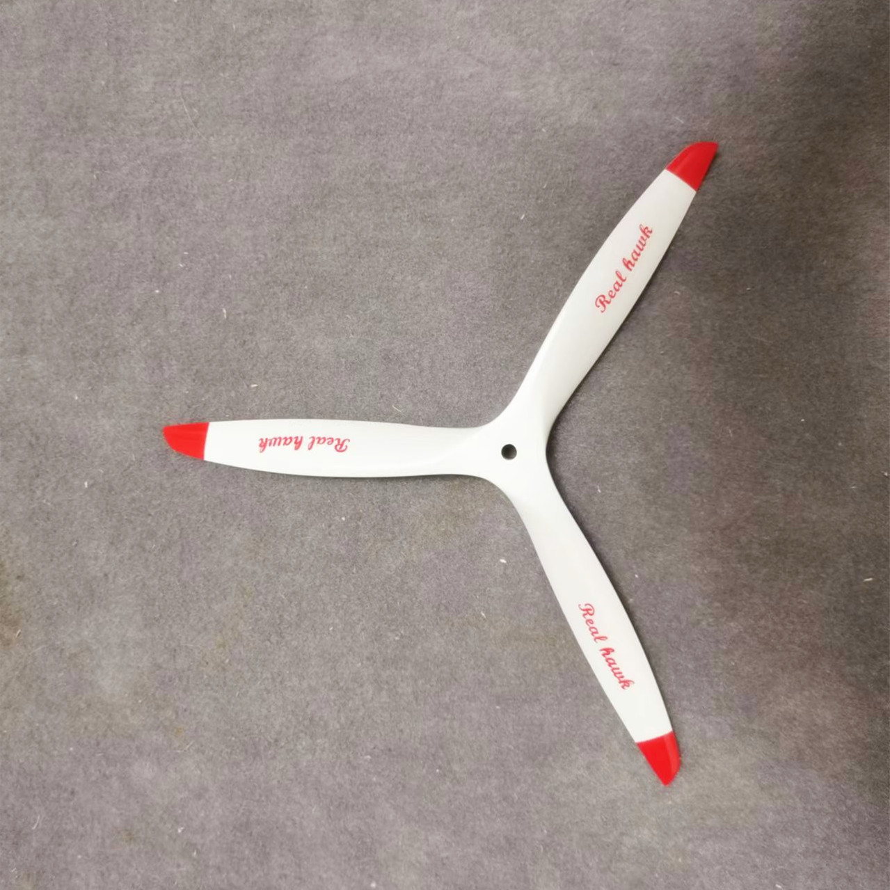 المروحة الخشبية الزان الأبيض ل - مراجعة Propeller Balancer Tool وسعره